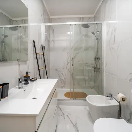 On The 別荘 ポルティマン